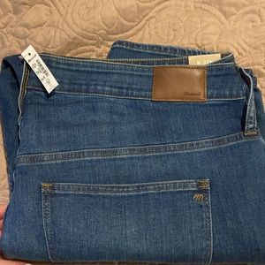 NWT Madewell Plus Size Jeans. Curvy High Rise Skinny Crop. Size 22 W